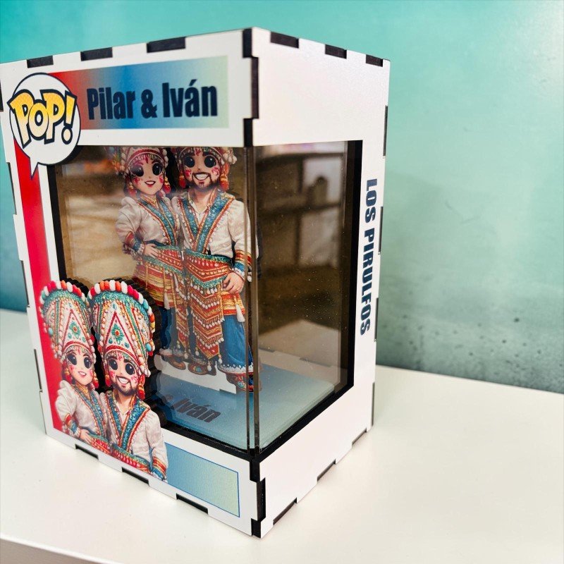 FUNKO DE MADERA PERSONALIZADO CARNAVAL