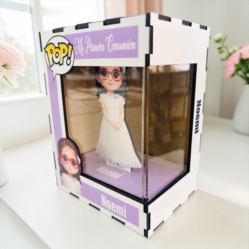 FUNKO DE MADERA PERSONALIZADO COMUNIÓN