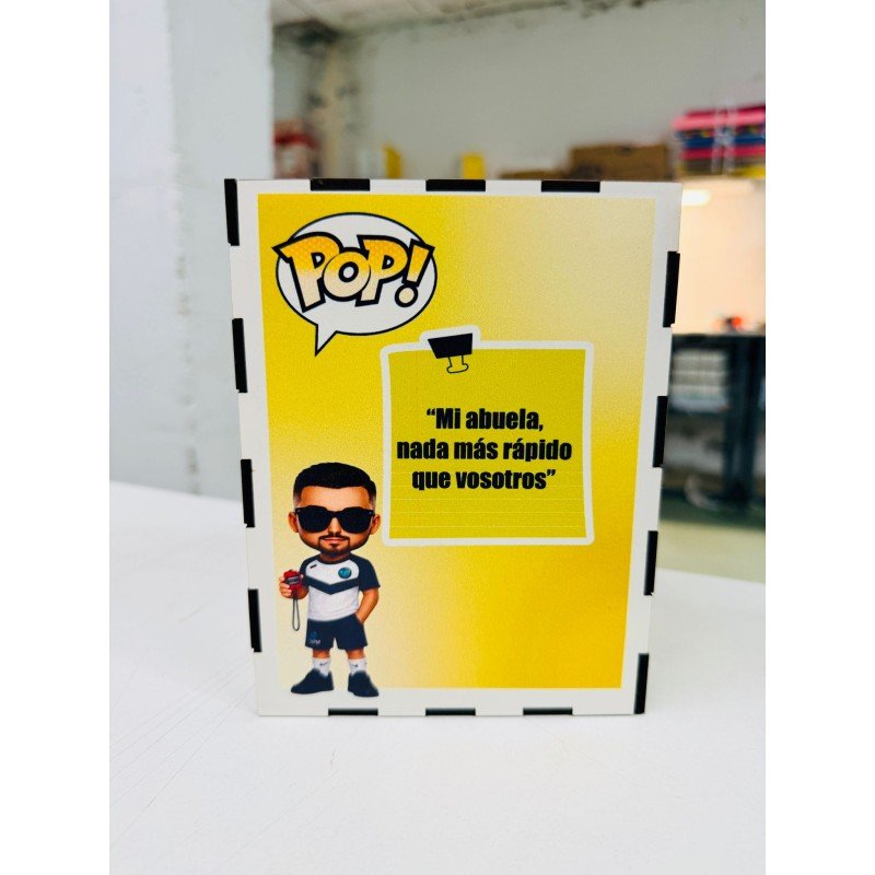 FUNKO DE MADERA ENTRENADORES