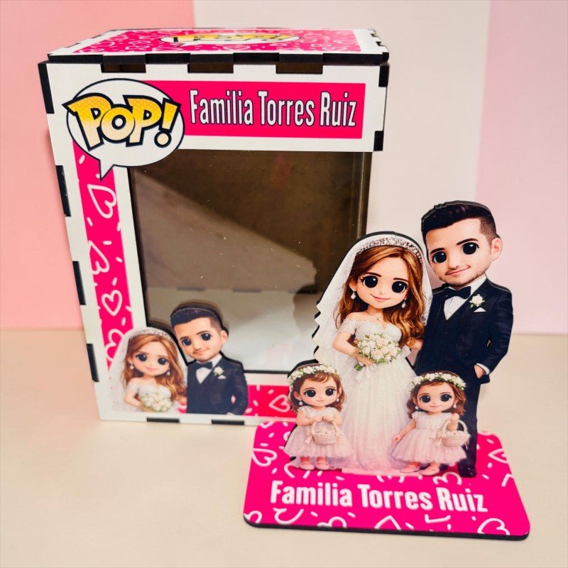 FUNKO DE MADERA EDICION CORAZONES