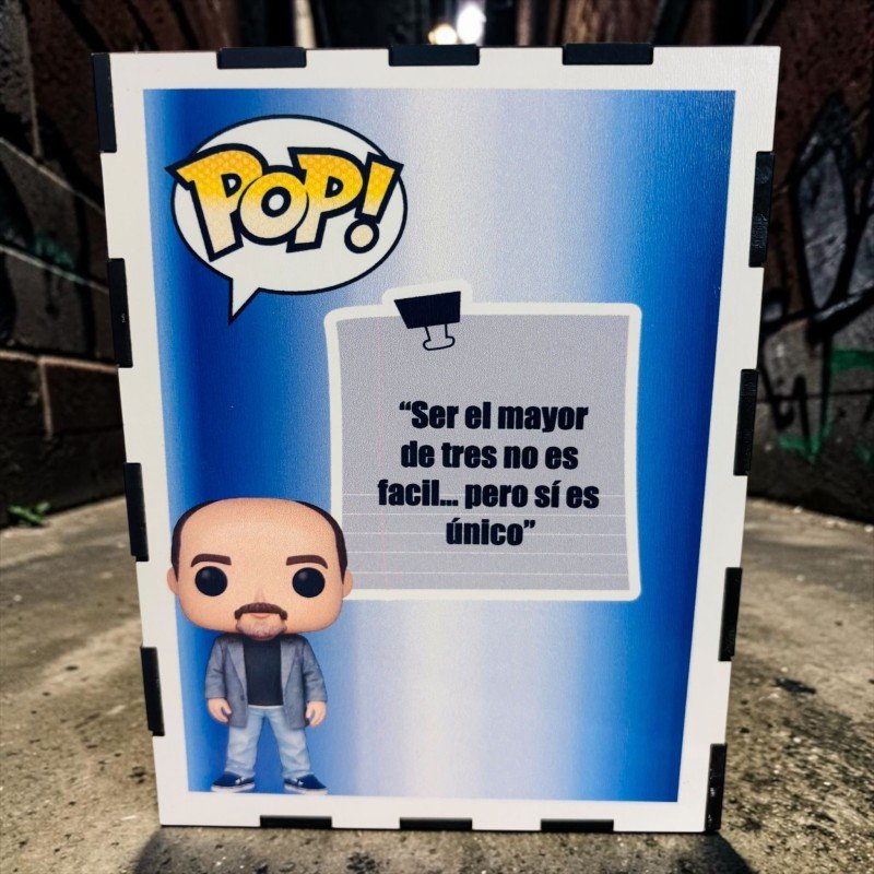FUNKO DE MADERA PERSONALIZADO