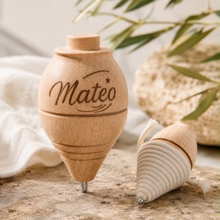 PEONZA MADERA CON NOMBRE
