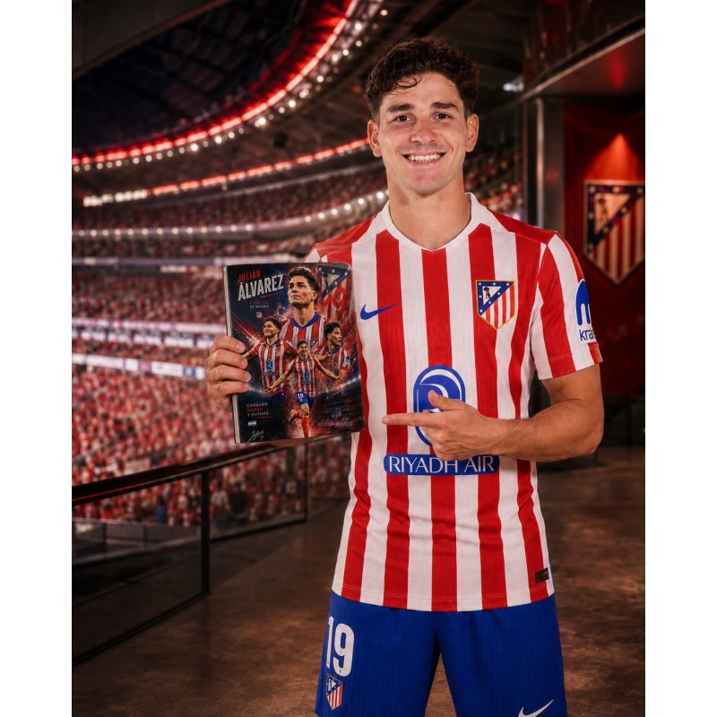 CAJA LIBRO JULIÁN ÁLVAREZ