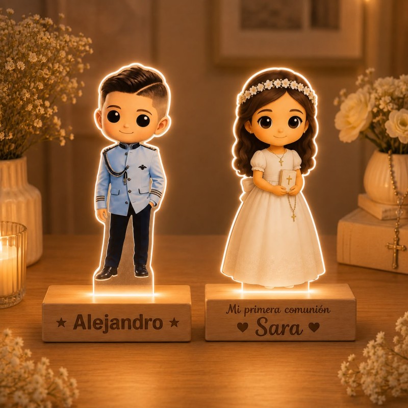 LÁMPARA FUNKO CON BASE DE MADERA MI PRIMERA COMUNIÓN