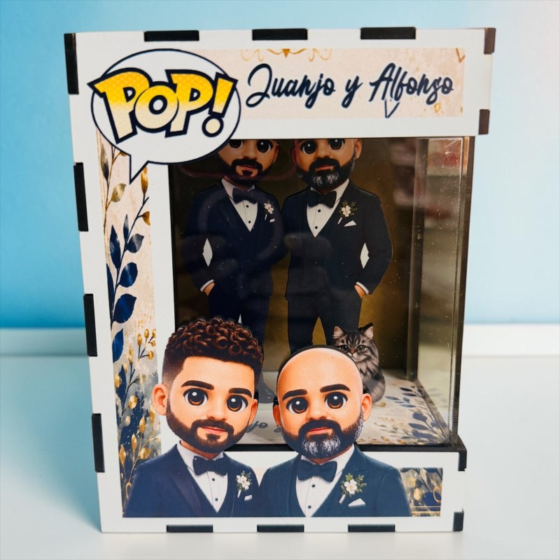 FUNKO DE MADERA PERSONALIZADO BODA