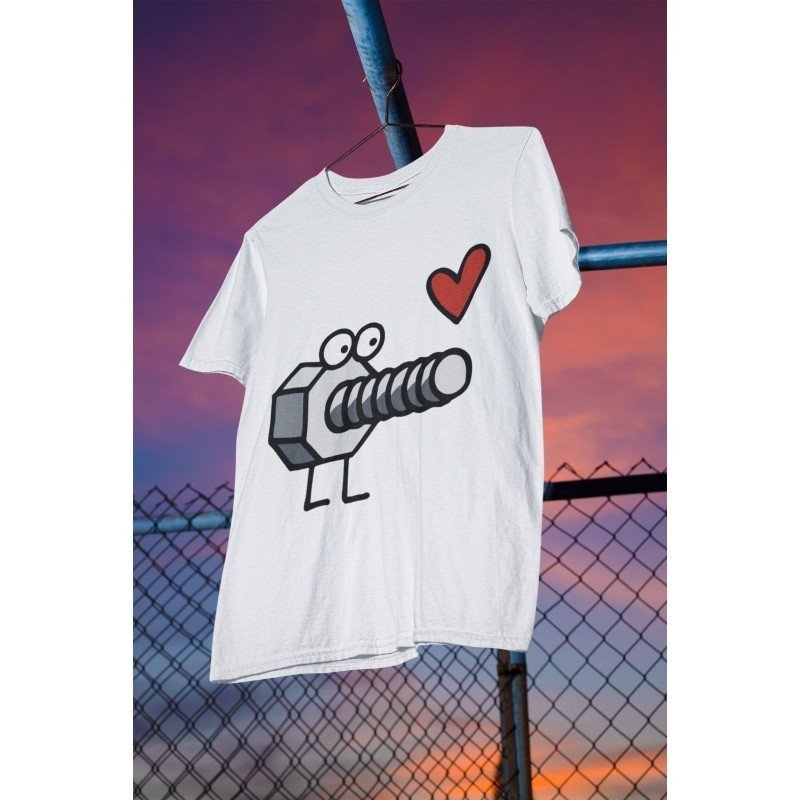 CAMISETA TUERCA O TORNILLO