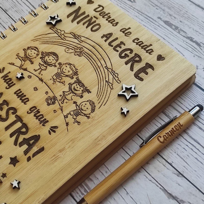 LIBRETA PROFE NIÑO ALEGRE