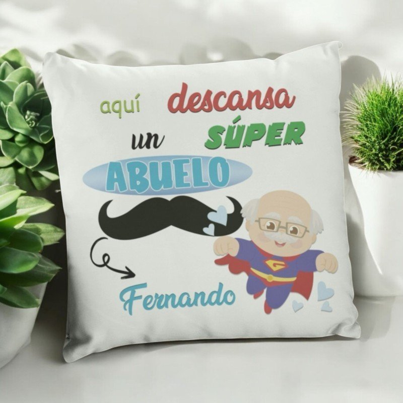 COJÍN ABUELO SÚPERHEROE