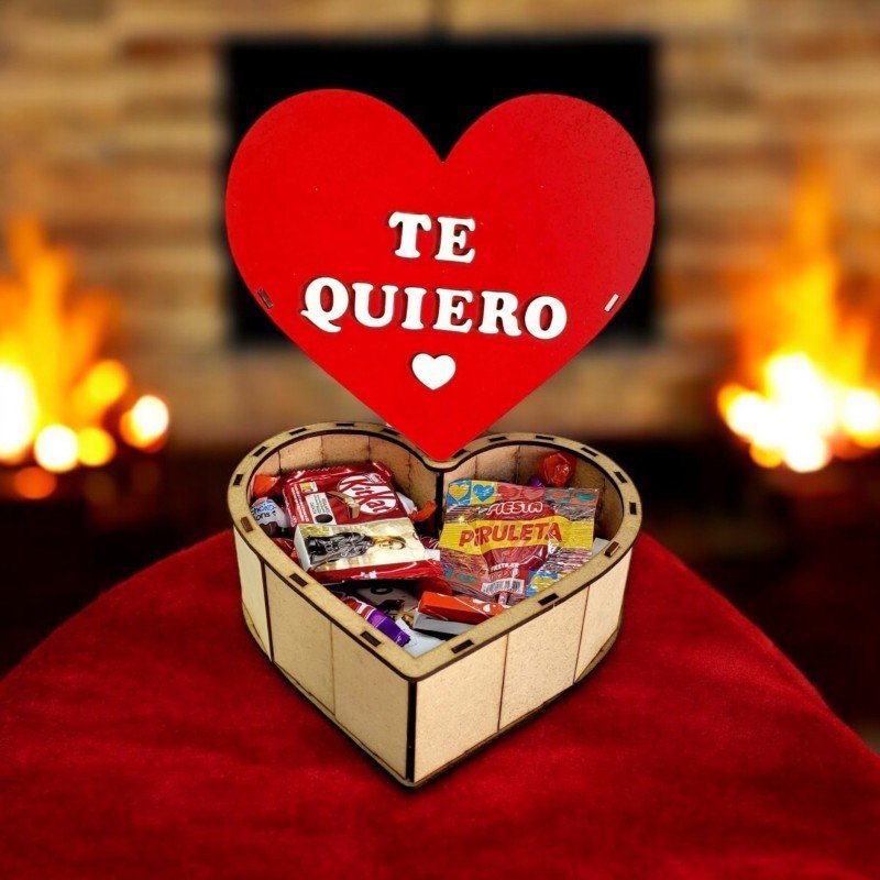 CAJA CORAZÓN ROJO