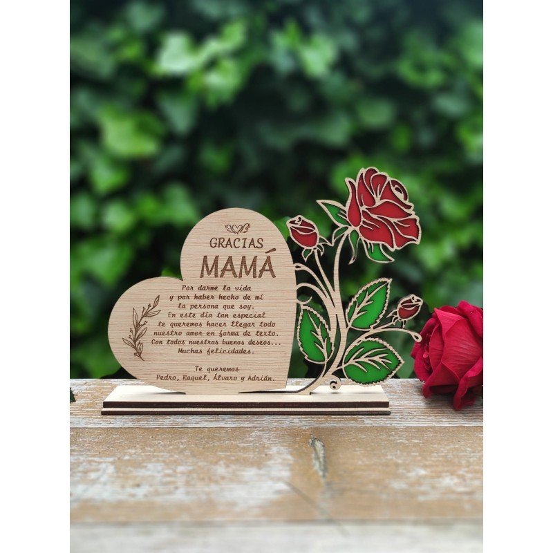 CORAZÓN CON ROSA MAMÁ