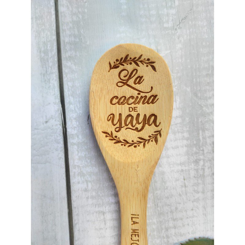 CUCHARA DE PALO