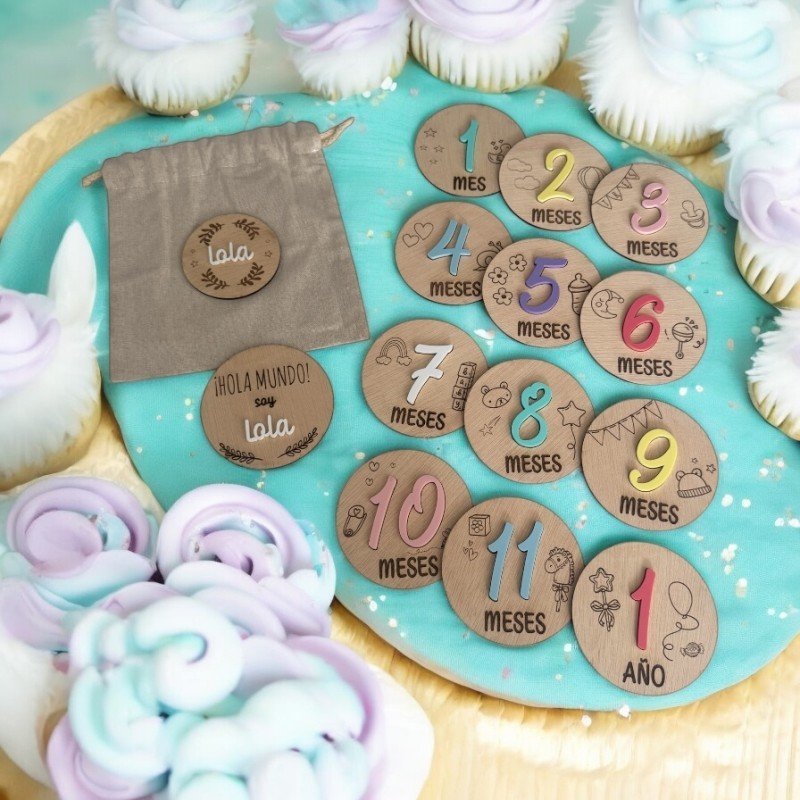 CUMPLE MESES COLORES