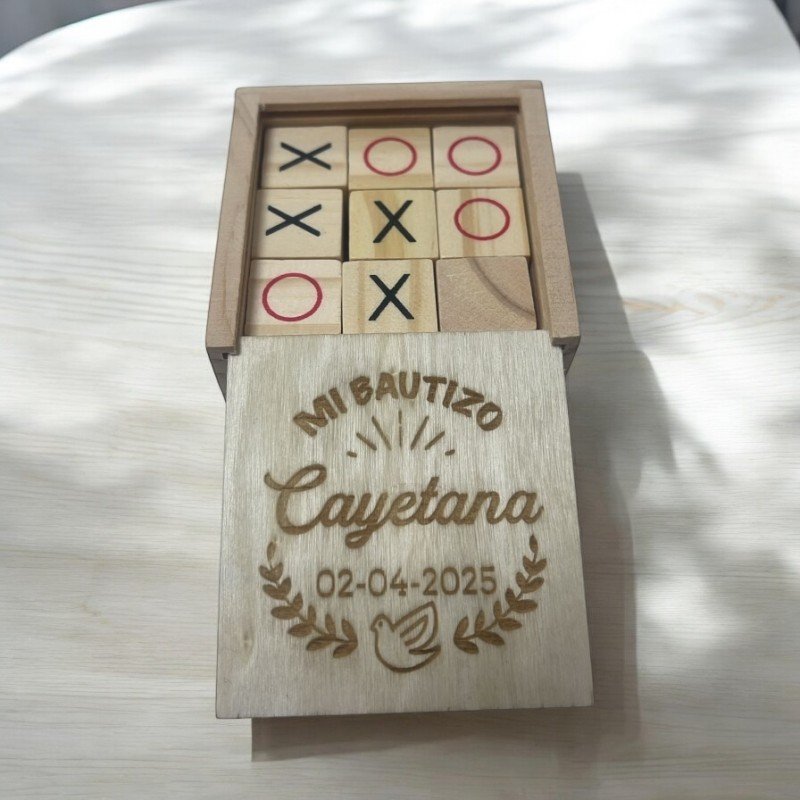 TRES EN RAYA BAUTIZOS