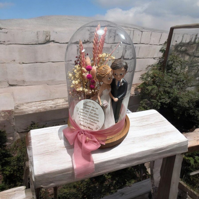 CÚPULA BODA NOVIOS CARIÑOSOS