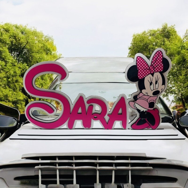 NOMBRE CON BASE MINNIE