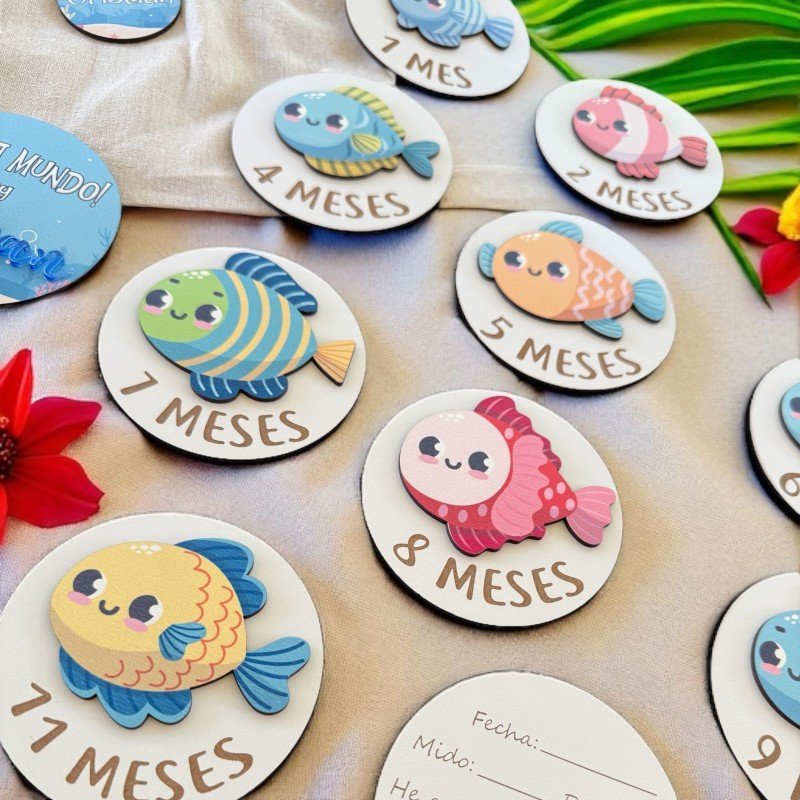 CUMPLE MESES PECECITOS DE COLORES