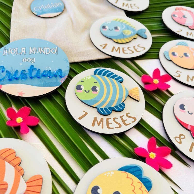 CUMPLE MESES PECECITOS DE COLORES