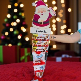 CONO XXL KINDER PAPÁ NOEL