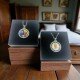 CADENA Y MEDALLA GIRATORIA CON BRILLANTES