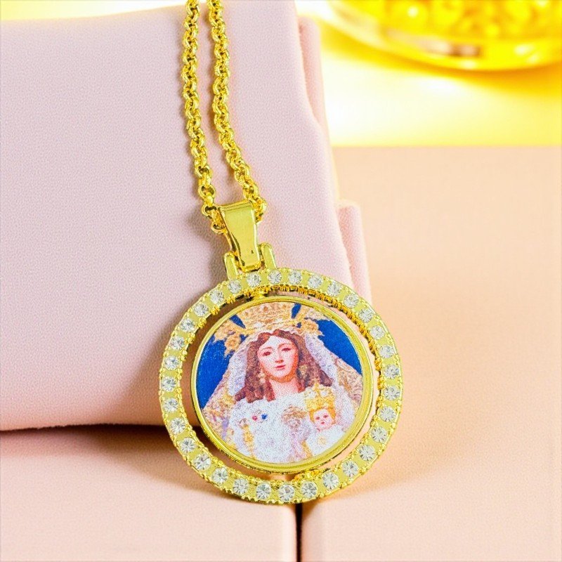 CADENA Y MEDALLA GIRATORIA CON BRILLANTES