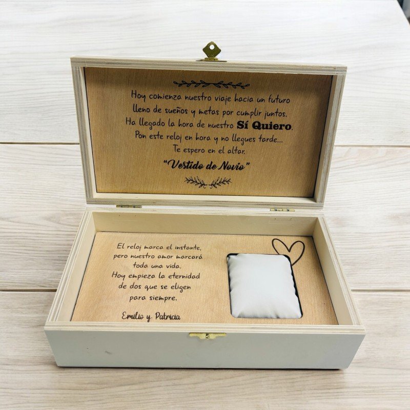 CAJA RELOJ PERSONALIZADA
