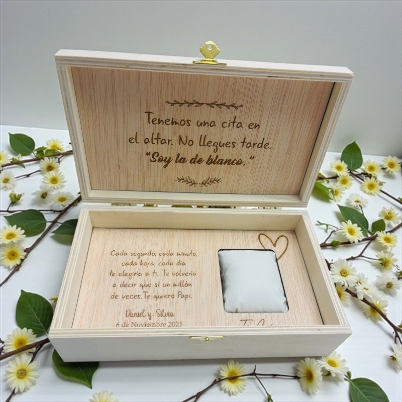 CAJA RELOJ PERSONALIZADA