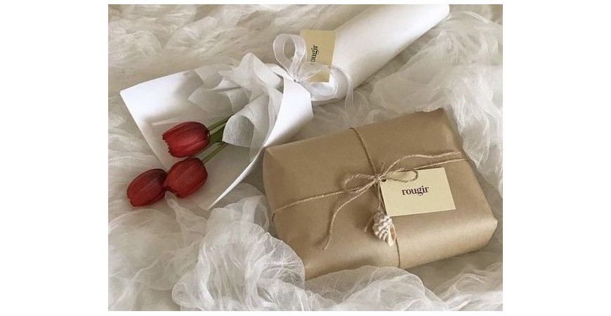 INVITACIONES Y REGALOS PERSONALIZADOS: LA ELEGANCIA DE LAS BODAS EN MADERA